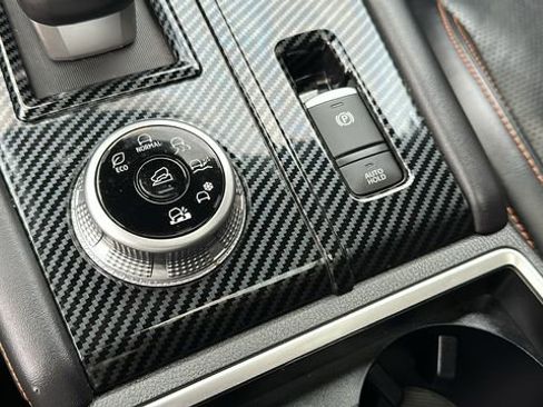 Used 2024 Mitsubishi Outlander SEL image 19