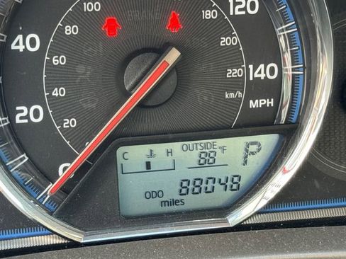 Used 2015 Toyota RAV4 Limited w/ Technology Package image 18