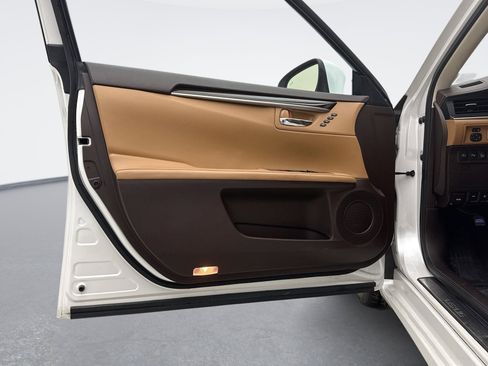 Used 2017 Lexus ES 350 350 LUXURY NAV image 9