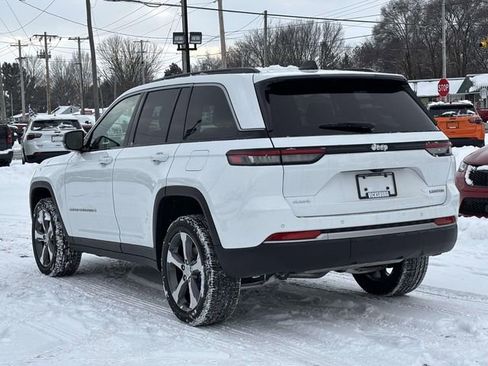 New 2026 Jeep Grand Cherokee Limited AWD/4WD image 13
