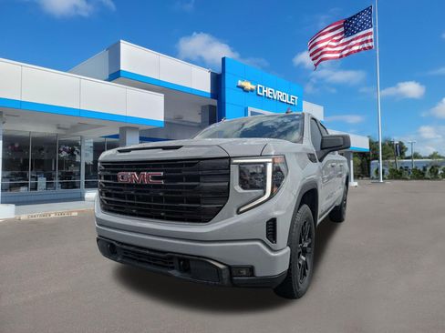 Used 2024 GMC Sierra 1500 Elevation AWD/4WD image 7