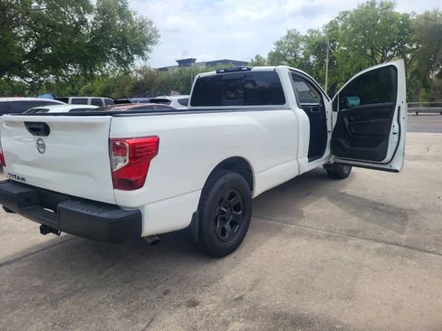 Used 2019 Nissan Titan S RWD image 24
