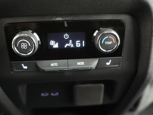 Used 2026 Chevrolet Traverse High Country w/ LPO, Floor Liner Package FWD image 48