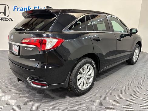 Used 2017 Acura RDX AWD image 4