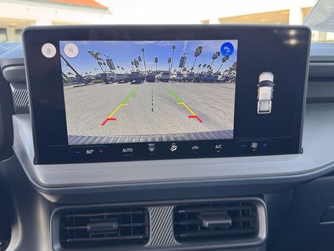 Used 2025 Ford Maverick XL image 26