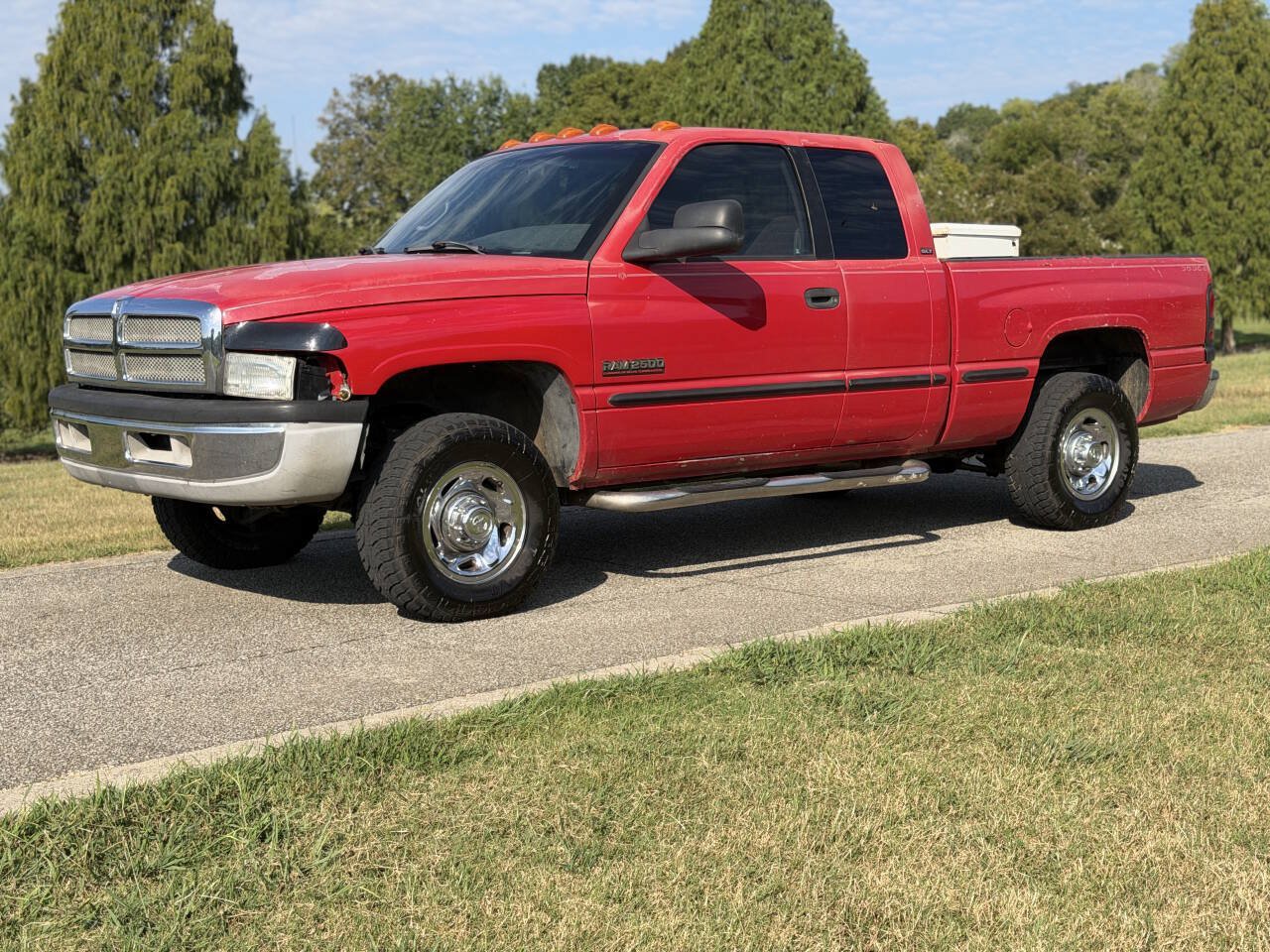 Used 1999 Dodge Ram 2500 Truck 2WD Quad Cab image 2