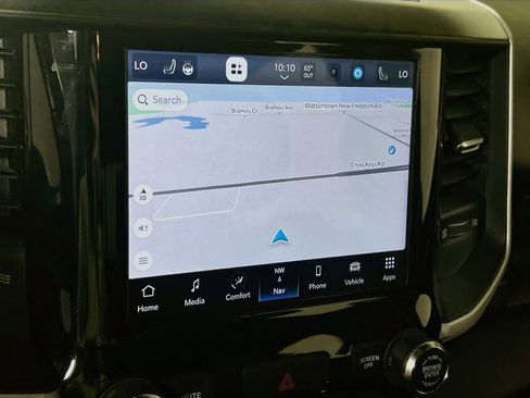 Used 2022 RAM 1500 Big Horn AWD/4WD image 13