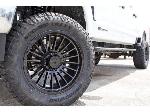 Used 2025 Ford F250 XLT w/ FX4 Off-Road Package AWD/4WD image 29