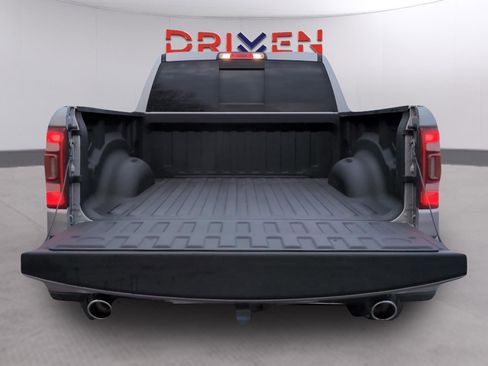 Used 2019 RAM 1500 Limited w/ Advanced Safety Group image 9