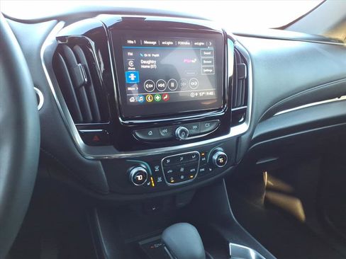 Certified 2023 Chevrolet Traverse LT image 6