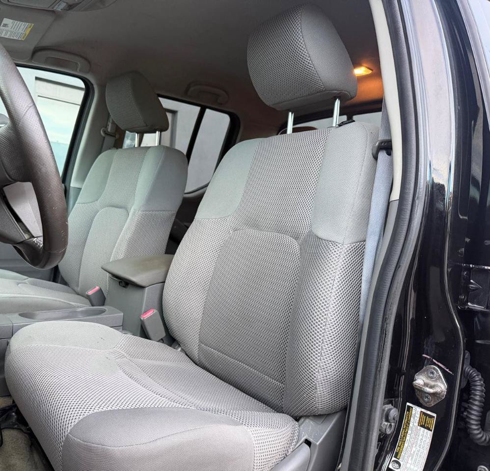 Used 2015 Nissan Frontier SV RWD image 14