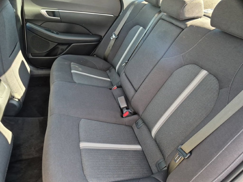 Used 2025 Hyundai Sonata SEL FWD image 27
