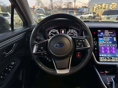 Used 2020 Subaru Outback Premium image 20