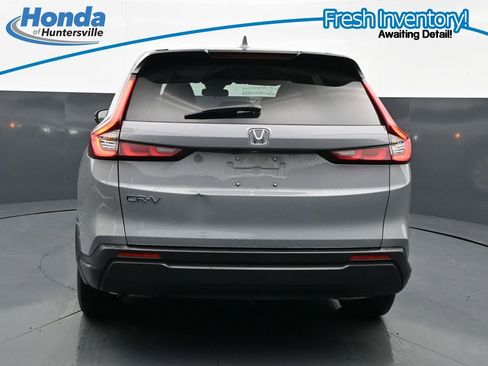 Used 2025 Honda CR-V LX image 8