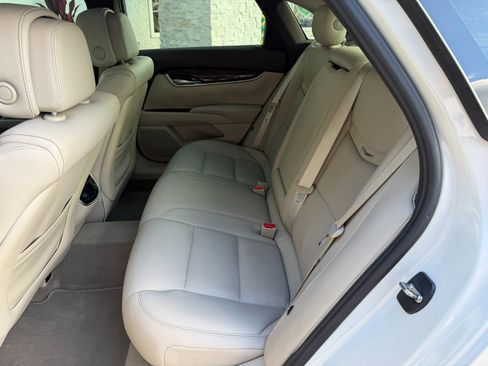 Used 2014 Cadillac XTS Luxury w/ Driver Awareness Package image 40