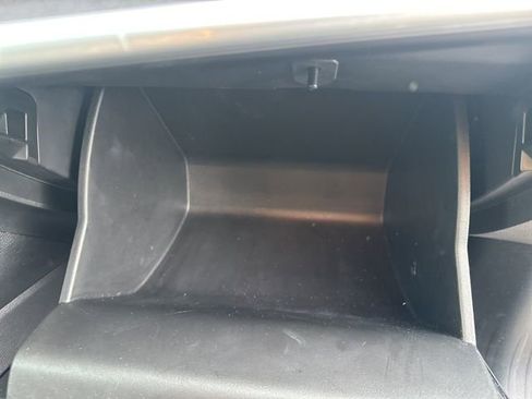 Certified 2022 Jeep Compass Latitude image 24