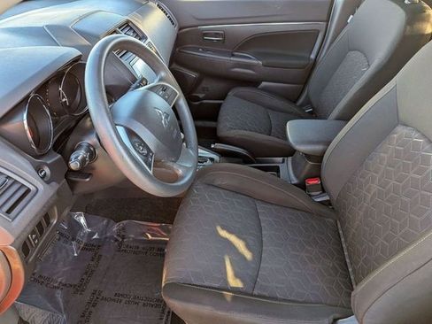 Used 2023 Mitsubishi Outlander Sport ES image 14