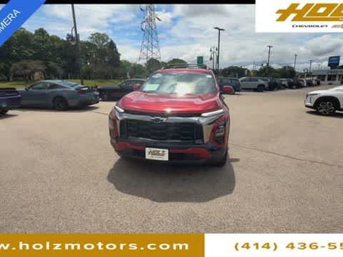 Certified 2025 Chevrolet Equinox ACTIV w/ Convenience Package III AWD/4WD image 3