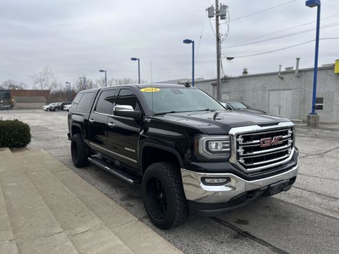 Used 2018 GMC Sierra 1500 SLT image 3