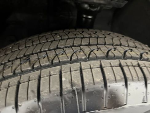 Used 2023 Subaru Outback 2.5i image 32