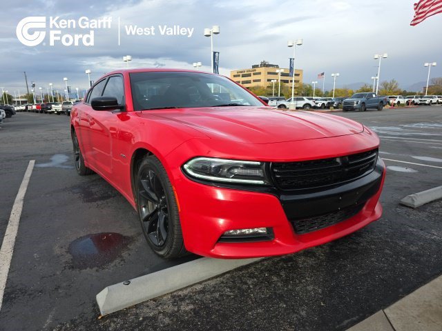 Used 2017 Dodge Charger R/T w/ Blacktop Package RWD image 1