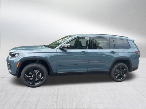 New 2026 Jeep Grand Cherokee L Limited AWD/4WD image 8