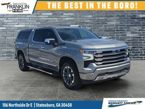 Used 2024 Chevrolet Silverado 1500 High Country w/ Technology Package AWD/4WD image 8