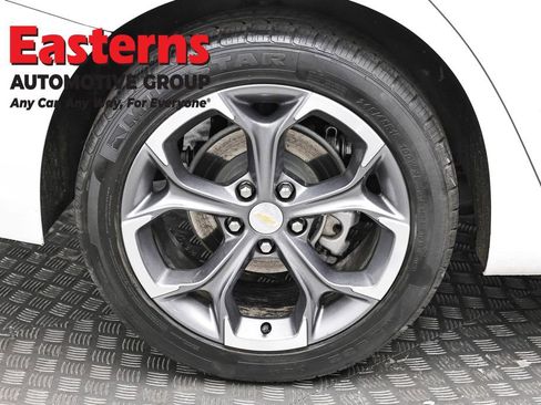 Used 2024 Chevrolet Malibu LT image 29