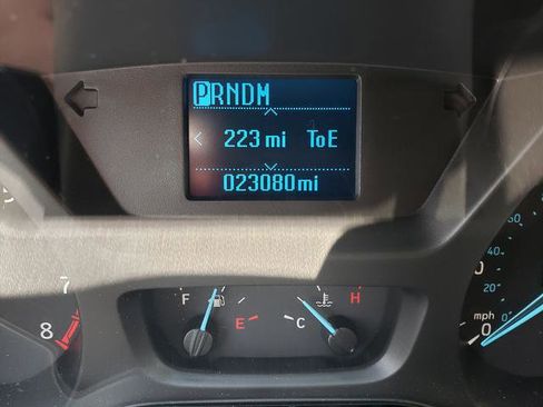 Used 2015 Ford Transit 350 XLT image 25