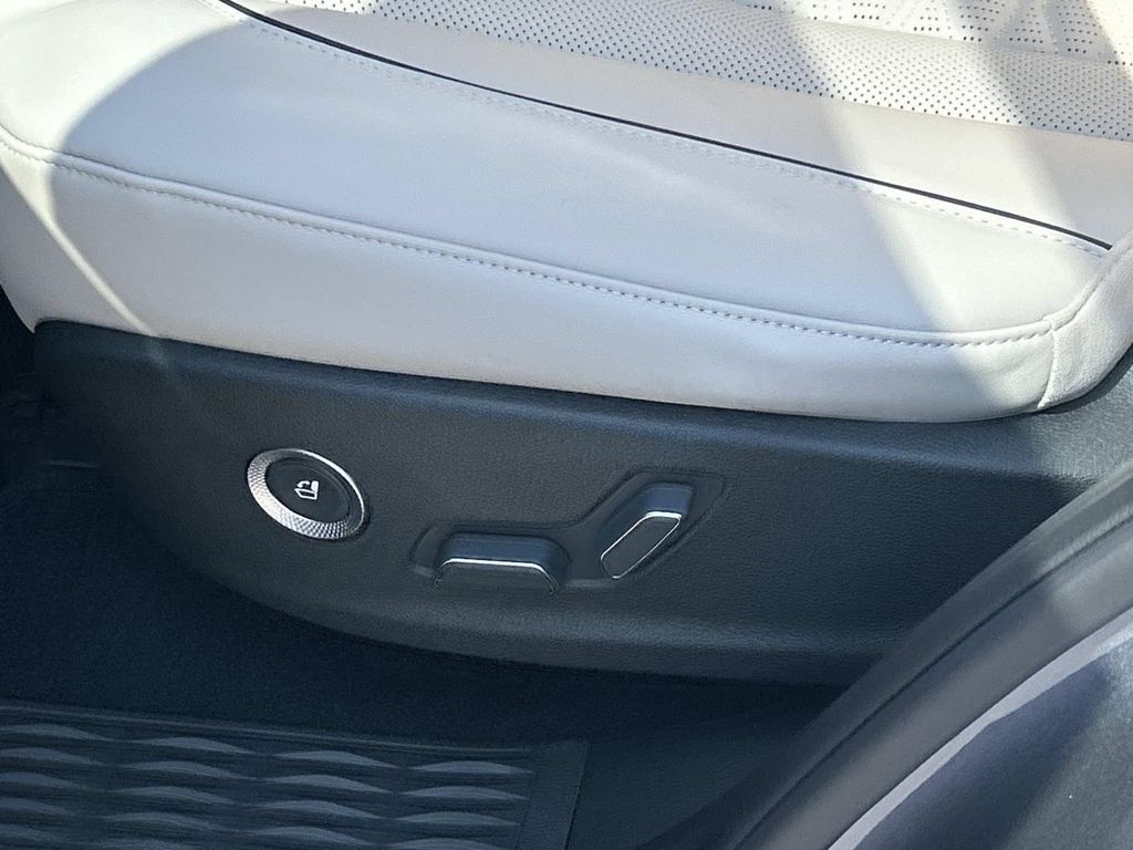 New 2027 Genesis GV80 3.5T e-SC AWD/4WD image 20