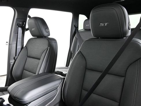 New 2025 Buick Enclave Sport Touring w/ Power Package image 5