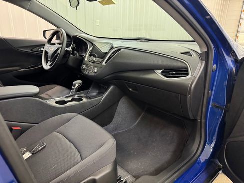 Used 2023 Chevrolet Malibu LS FWD image 24