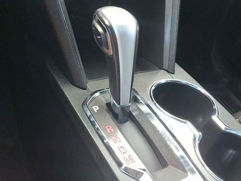Used 2015 GMC Terrain SLT w/ Chrome Edition FWD image 12