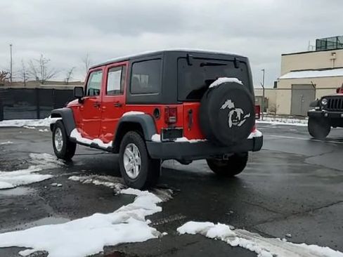 Used 2015 Jeep Wrangler Unlimited Sport w/ Quick Order Package 24S AWD/4WD image 4