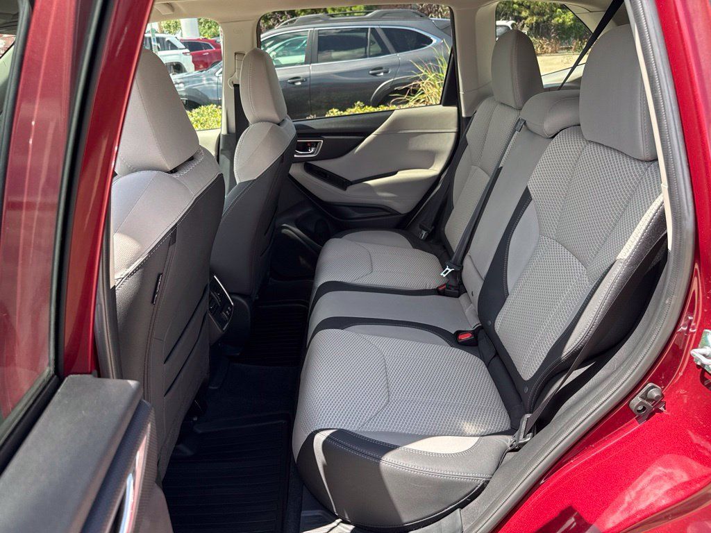 Used 2024 Subaru Forester Premium AWD/4WD image 20