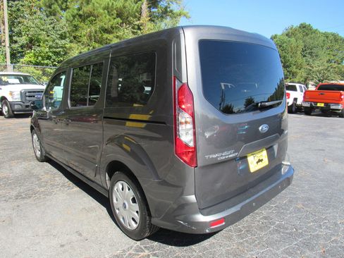 Used 2019 Ford Transit Connect XLT w/ Driver-Assist Package FWD image 5