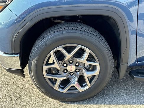 Used 2024 GMC Sierra 1500 SLT w/ SLT Premium Plus Package image 22