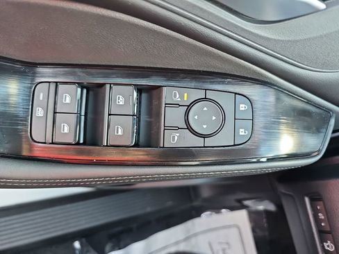 New 2026 Nissan Rogue SV FWD image 32