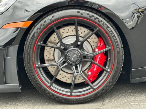 Used 2026 Porsche 911 GT3 image 31