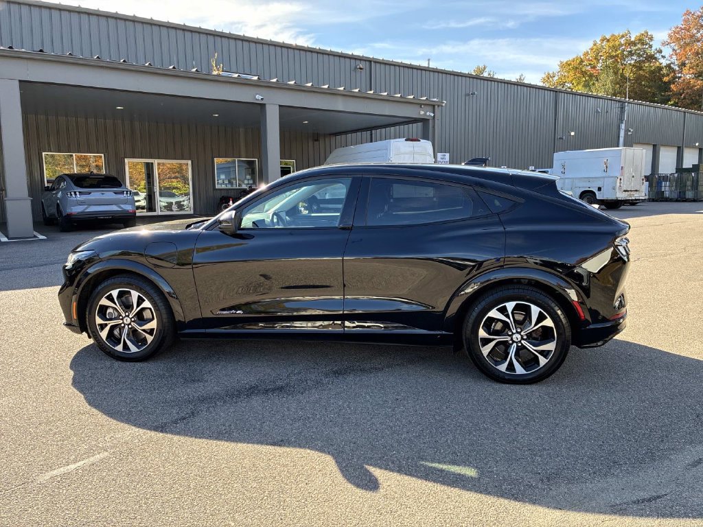 Used 2023 Ford Mustang Mach-E Premium AWD/4WD image 4