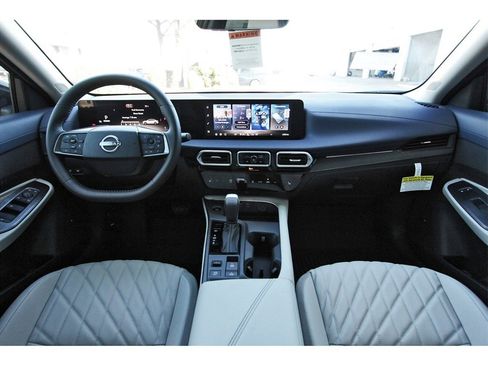 New 2026 Nissan Sentra SL w/ Floor Mat Package image 7