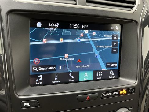 Used 2019 Ford Explorer XLT w/ Equipment Group 202A AWD/4WD image 5