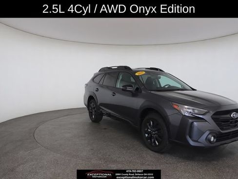 Used 2025 Subaru Outback Onyx Edition AWD/4WD image 28