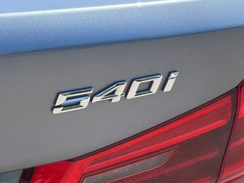 Used 2017 BMW 540i RWD image 38