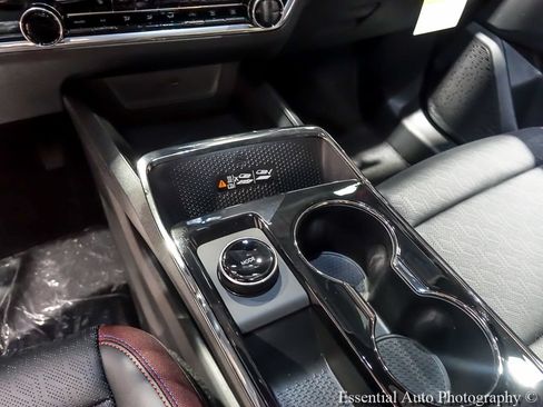 New 2026 Chevrolet Equinox RS w/ Safety and Technology Package FWD image 24