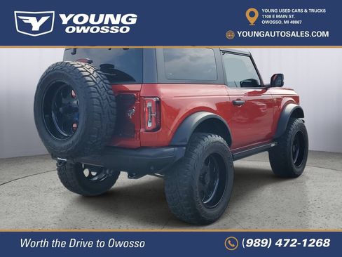 Used 2023 Ford Bronco Badlands w/ Sasquatch Package AWD/4WD image 3
