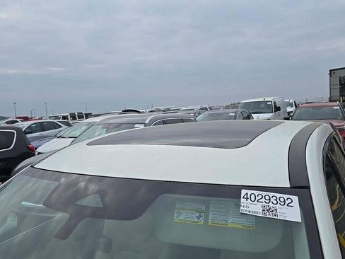 Certified 2025 INFINITI QX60 Pure image 17