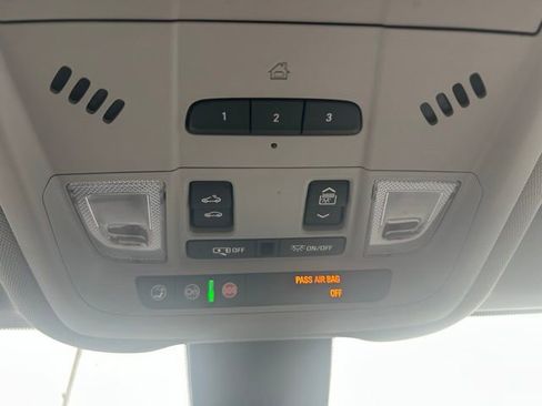 Used 2019 GMC Terrain SLT w/ Preferred Package image 35