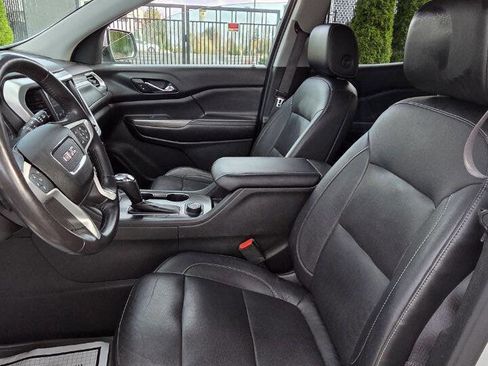 Used 2017 GMC Acadia SLT image 9