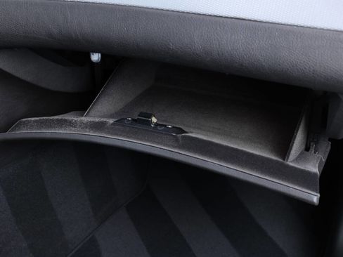 Used 2006 BMW M3 Coupe image 65